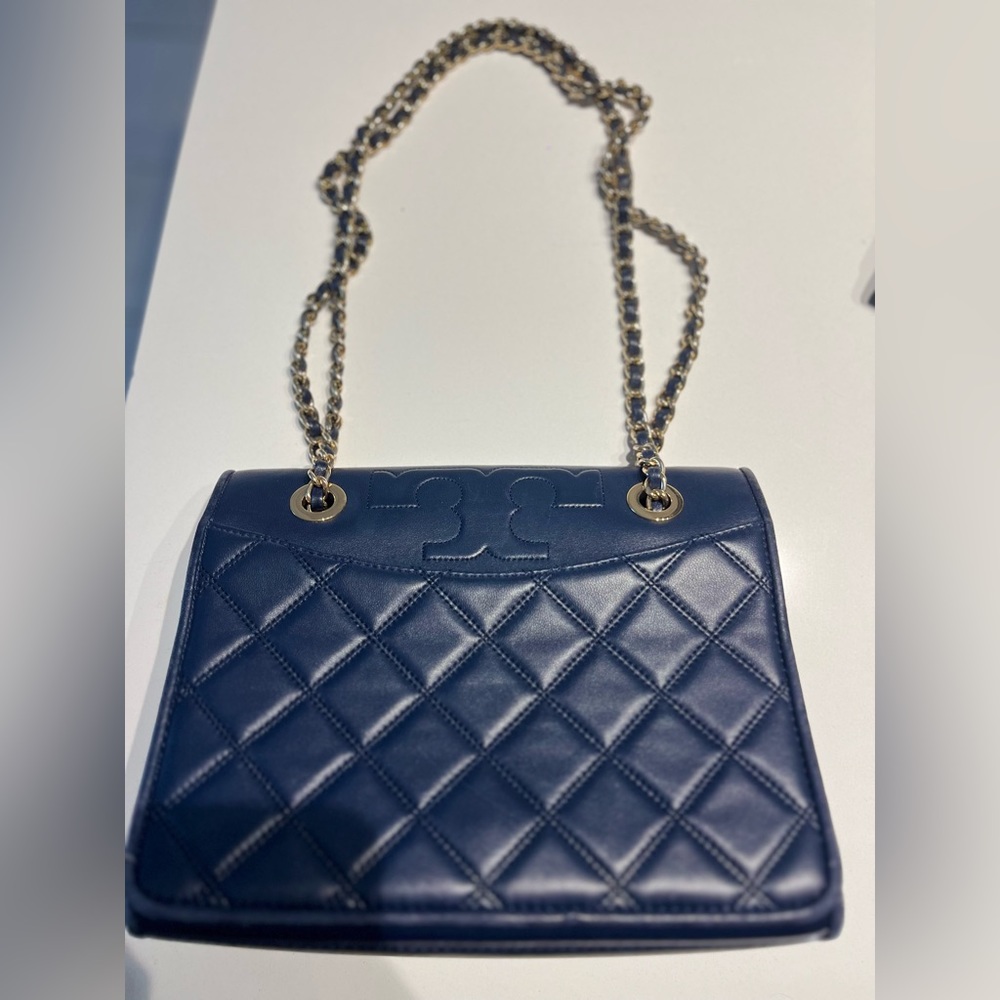 Authentic Tory Burch bag with chain